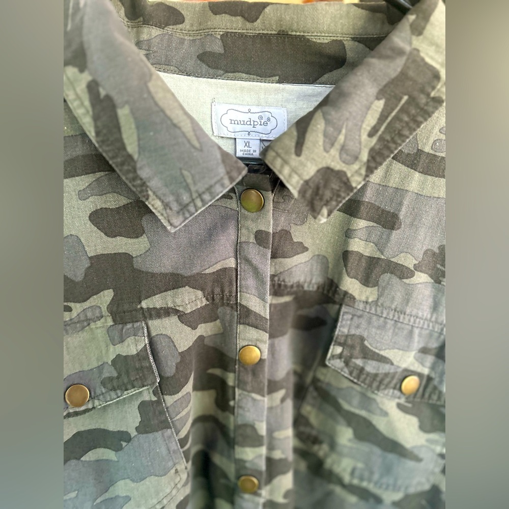 Women's Mud Pie Camo Jacket